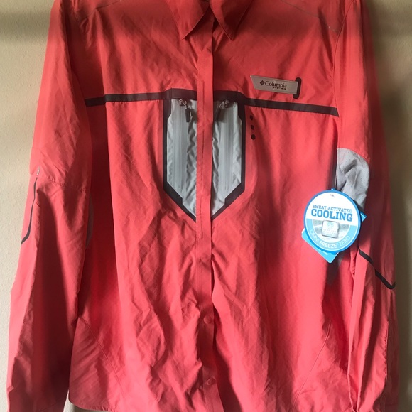 Columbia Tops - Columbia PFG NWT Women’s Shirt Large